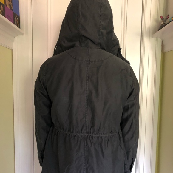 Grey raincoat - Picture 4 of 5